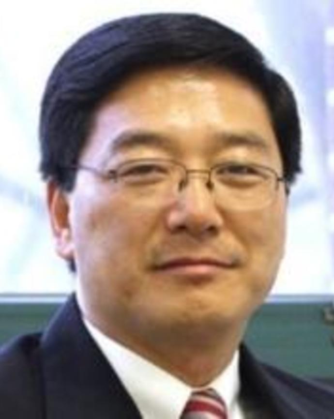 Dr. Daniel Sui